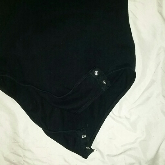 a Pacsun xs black body suit - Picture 4 of 5